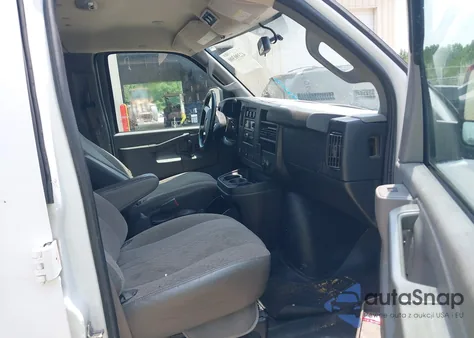 2016 GMC Savana 3500 Lt из США, поврежденный, VIN 1GJZ7PFG9G1320771